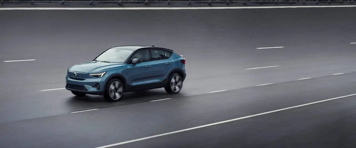 Volvo-C40-Recharge