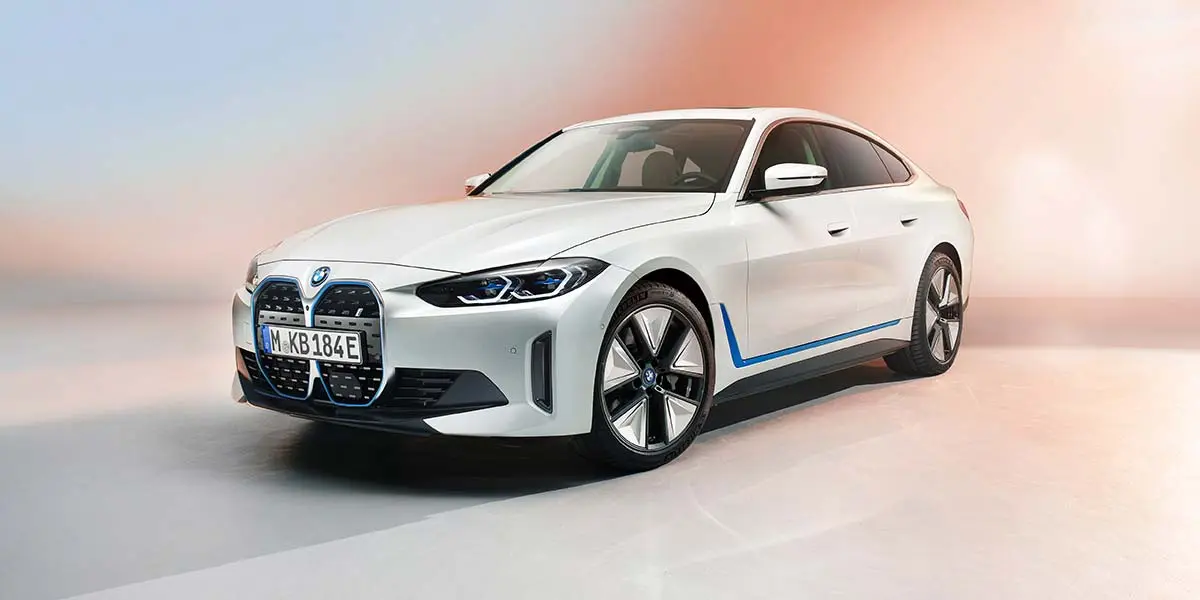 Foto del BMW i4 , un Grand Coup&eacute; de 4 puertas totalmente el&eacute;ctrico