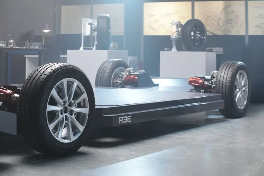 plataforma-electrica-REEcorner_REE-Automotive