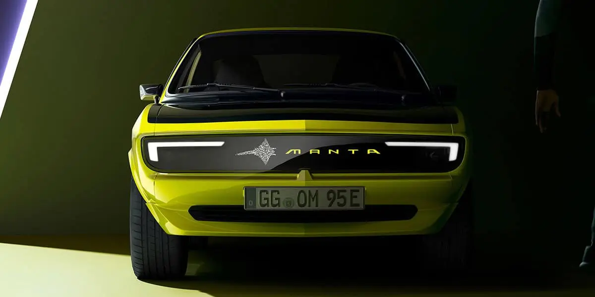 Opel-Manta-GSe-ElektroMOD_Pixel-Vizor-Mensaje_Manta