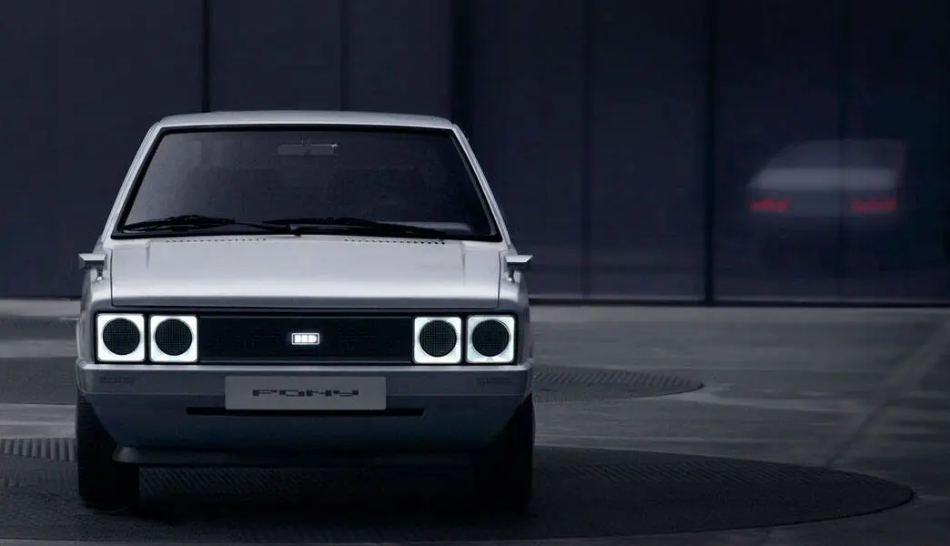 Hyundai-Heritage-Series-PONY_frontal