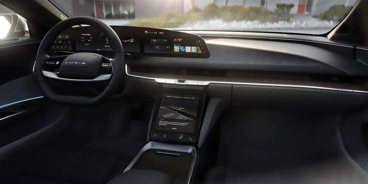 Interior-berlina-electrica-Lucid-Air
