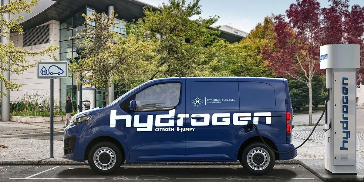 Nueva-furgoneta-pila-combustible-Citroen-e-Jumpy-Hydrogen_lateral