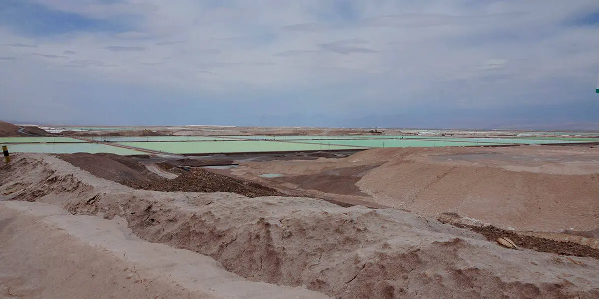 Salar-Atacama_Chile-extraccion-litio-sostenible-Volkswagen-Daimler-BASF-Fairphone