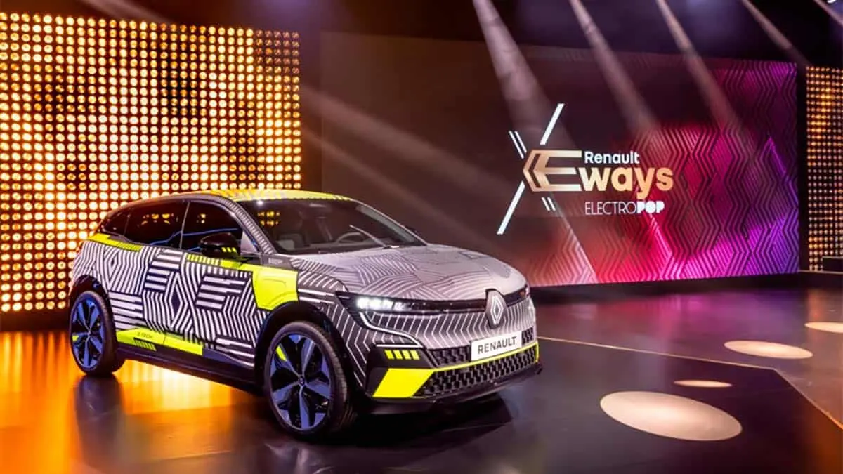 Foto del evento de la presentaci&oacute;n de la estrategia de Renault, Renault Eways Electropop