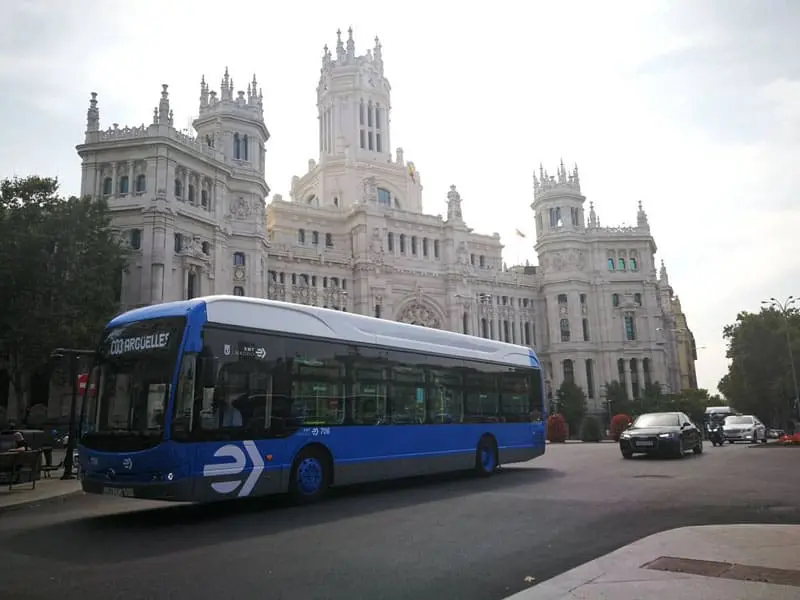 Autobus-electrico-BYD-eBus-12-metros_EMT-Madrid