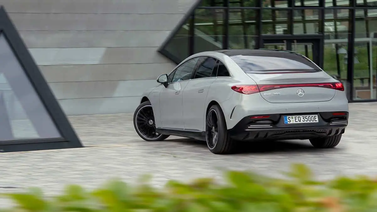 Mercedes Benz EQE 
