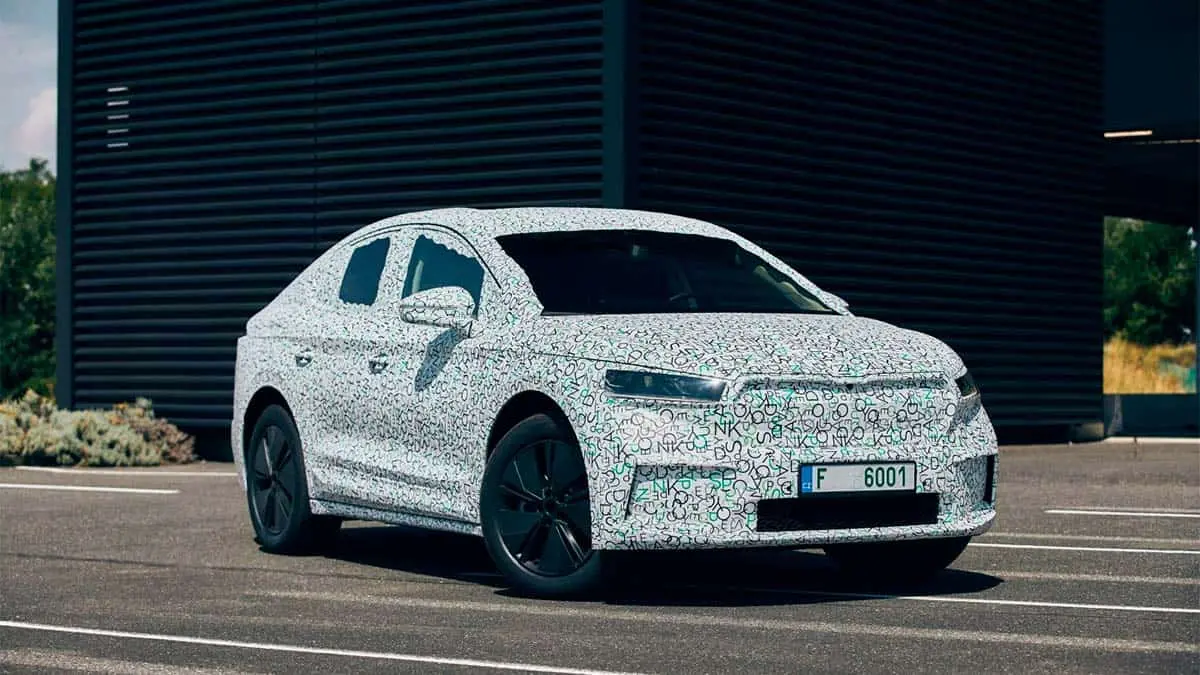 Foto del Skoda Enyaq coupe IV - camuflado