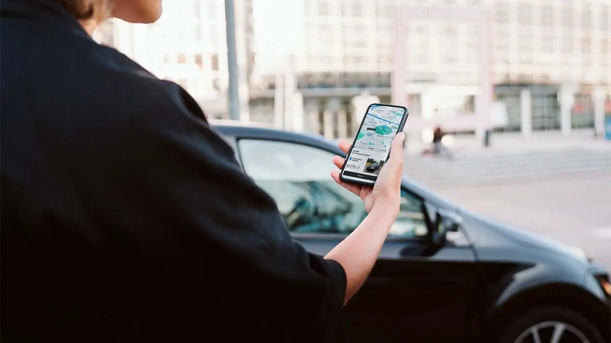 APP de Sono Motors para su servicio de car-sharing (coche compartido)
