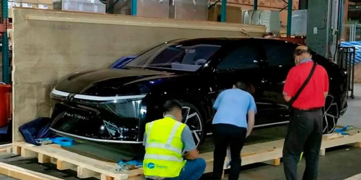 Foxconn-Foxtron-primer-coche-electrico-imagenes-filtradas_2