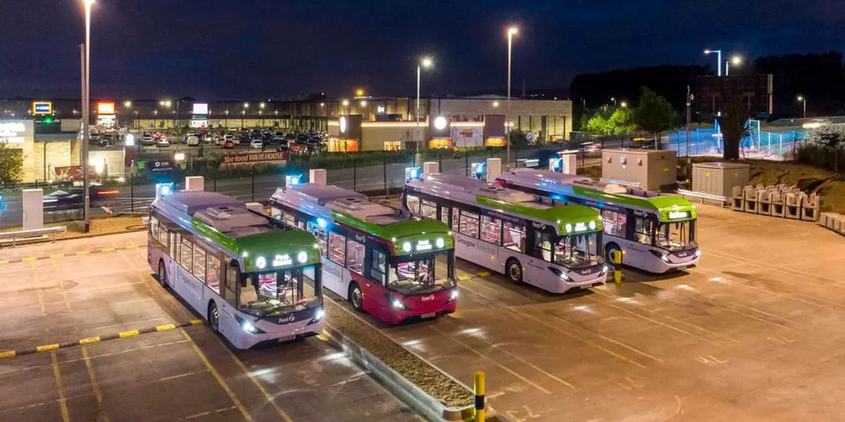 Autobuses-electricos-BYD-ADL-Enviro200EV_flota-COP26