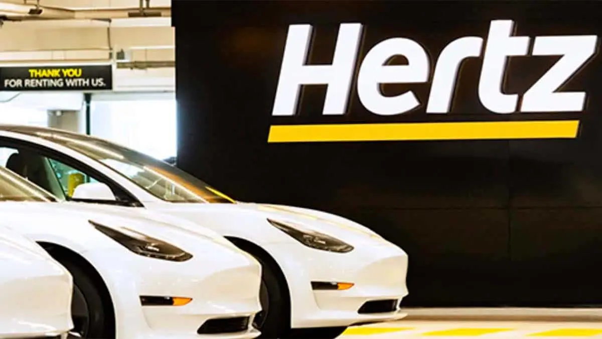 Hertz Tesla Model 3