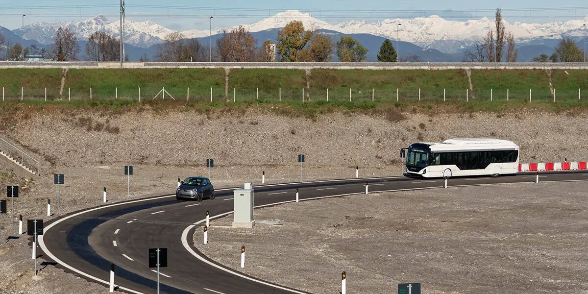 Proyecto-Arena_del_Futuro-carga-induccion-carretera