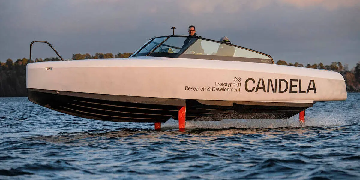 Candela C-8