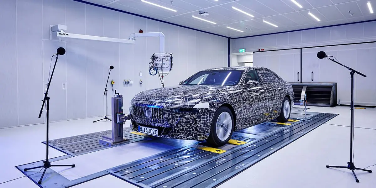 BMW-i7-pruebas-acusticas_2
