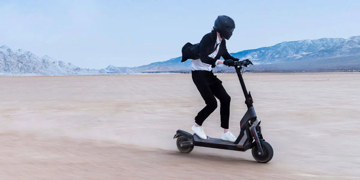 Patinete-electrico-Segway-KickScooter-GT2