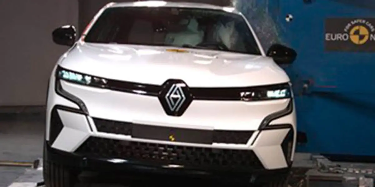 renault_megane_e-tech_2022_pruebas-Euro-NCAP