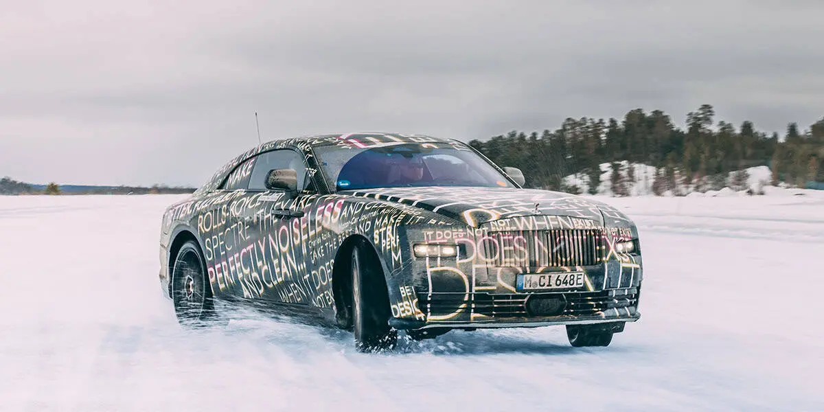 Rolls-Royce-Spectre_pruebas-invierno_nieve
