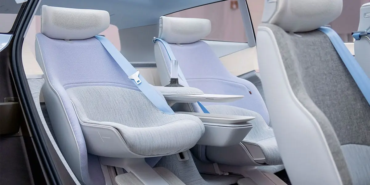 Volvo-Concept-Recharge-uso-materiales-sostenibles-Bcomp