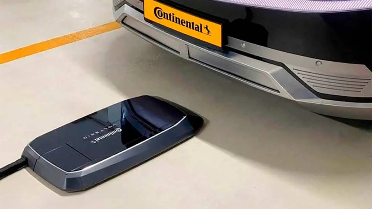 Volterio carga inal&aacute;mbrica para coches el&eacute;ctricos de Continental