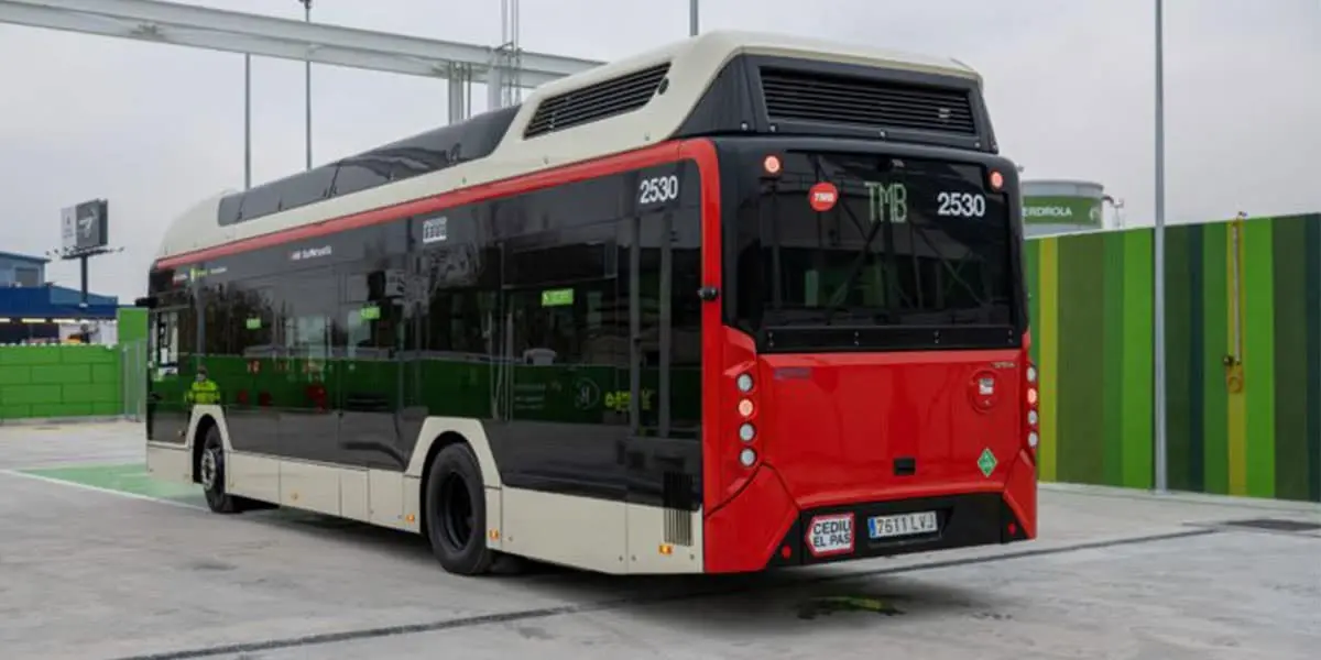 Autobus-hidrogeno-TMB-Barcelona_Trasera