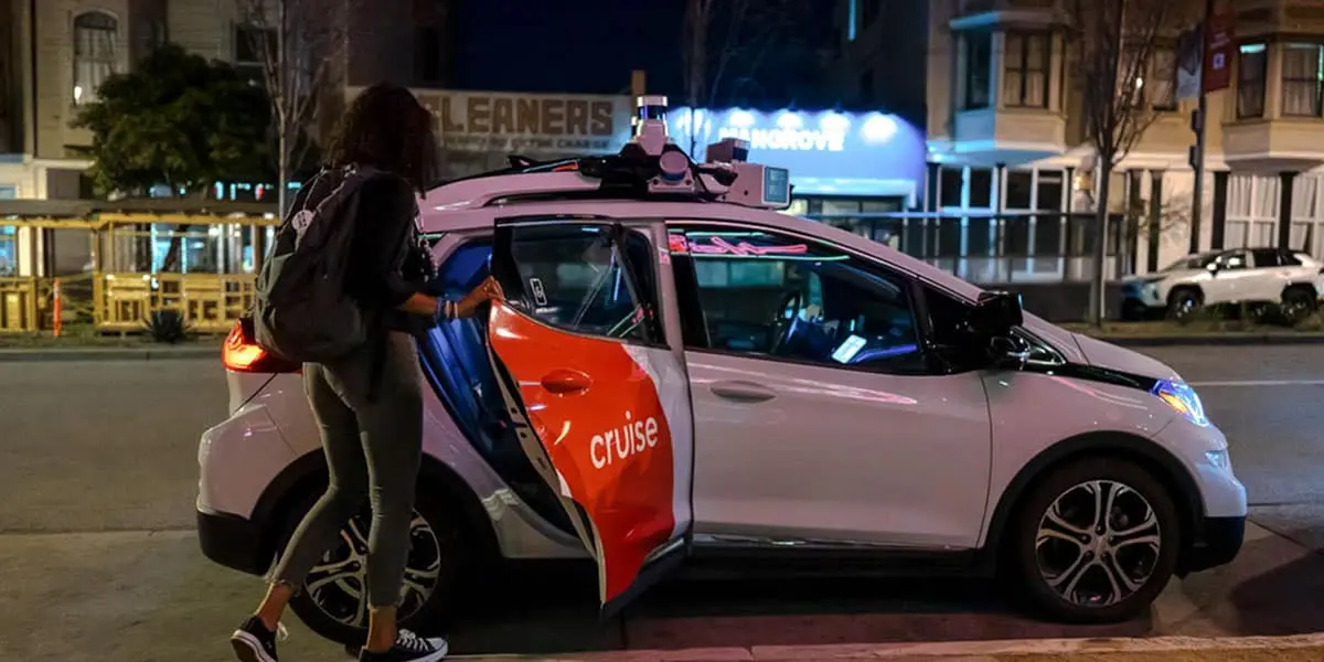 coche-autonomo-Cruise-servicio-robotaxi
