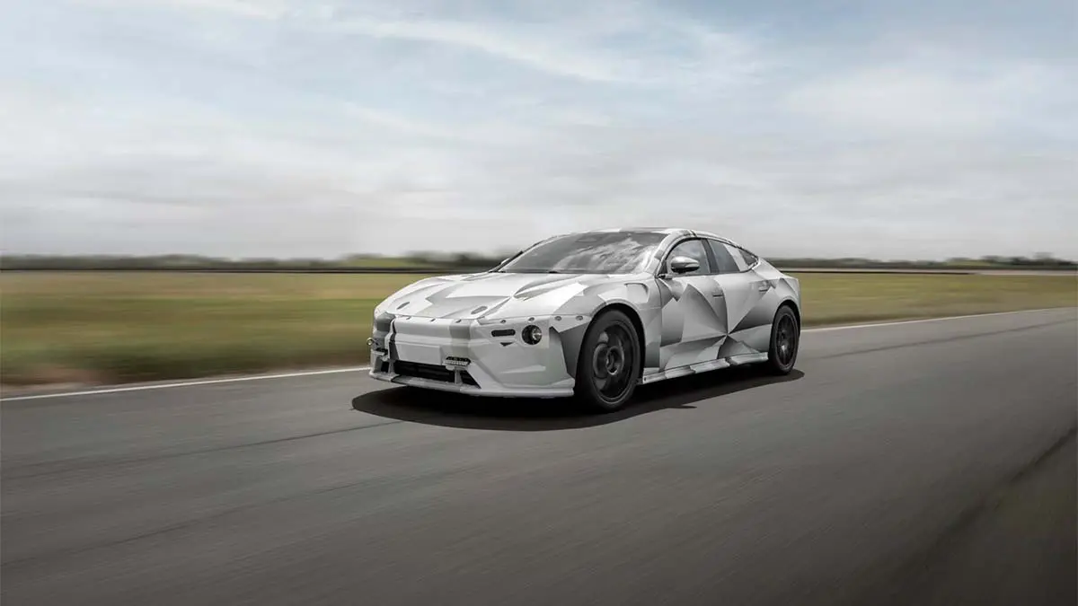 Foto del prototipo Polestar 5