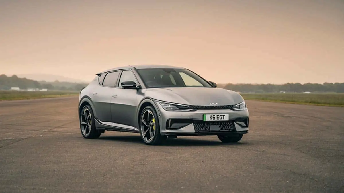 Foto de la versi&oacute;n GT del KIA EV6