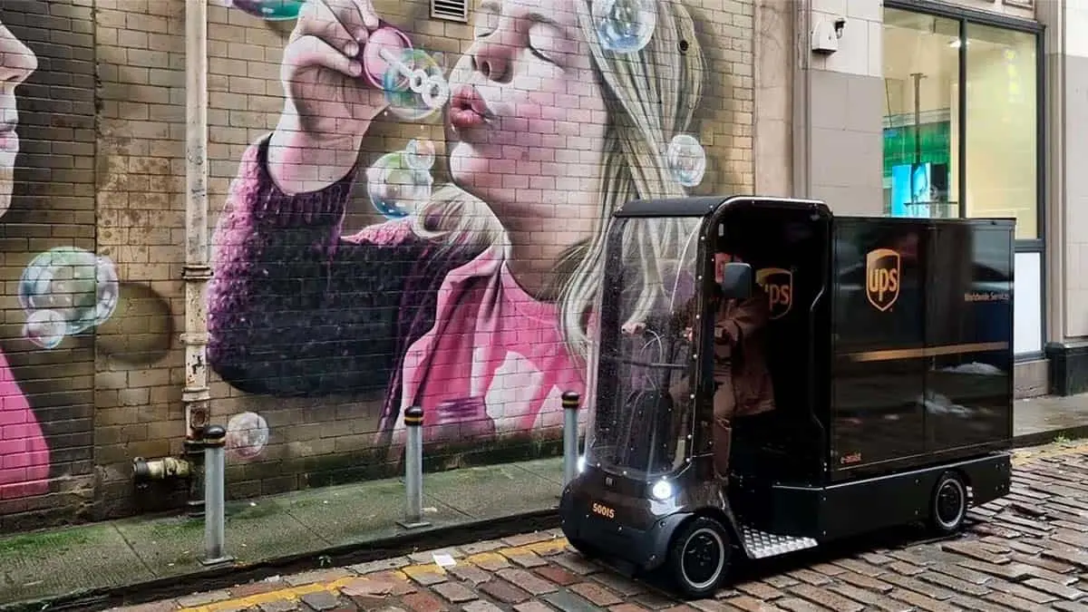 camioneta reparto UPS 100% el&eacute;ctrica