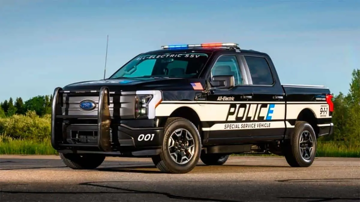 Foto de la pickup Ford F-150 Lightning para la polic&iacute;a