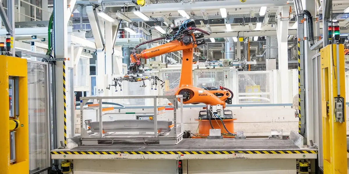 Volkswagen-Eslovaquia-bucle-cerrado-aluminio