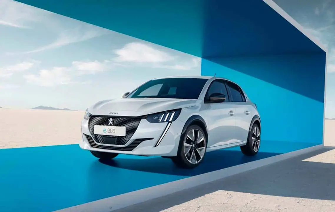 Foto del nuevo Peugeot e-208 GT