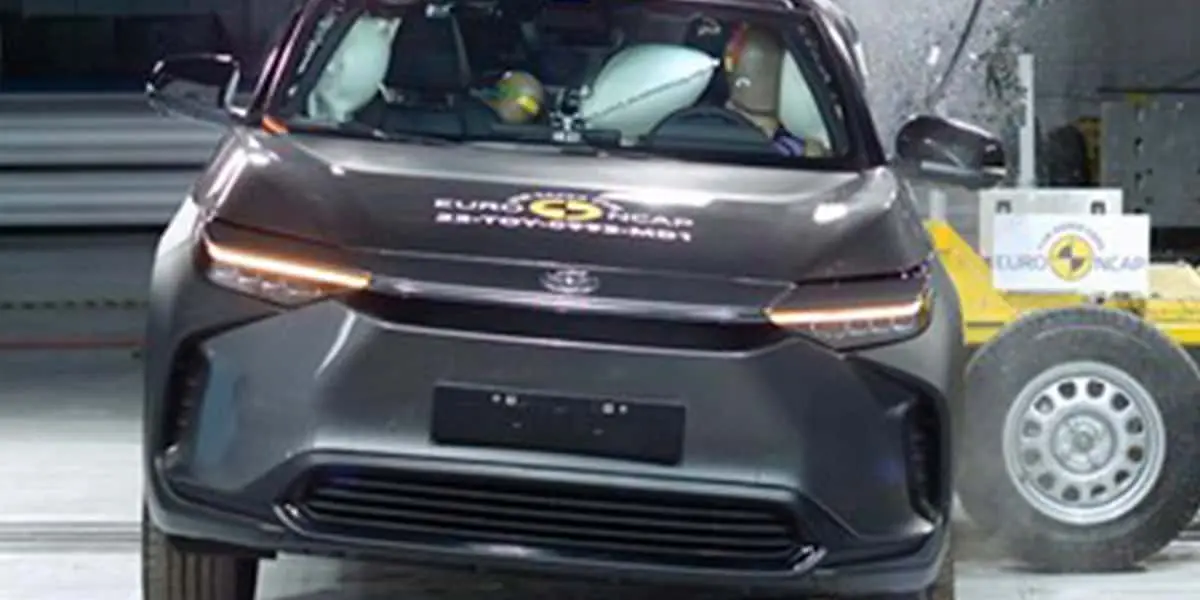 Toyota-bZ4X_pruebas-EuroNCAP_impacto-lateral