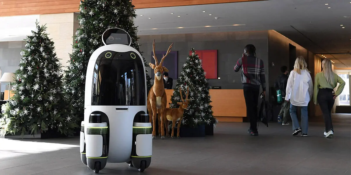 Robot-Hyundai-Motor-Group-servicios-hotel-Seul