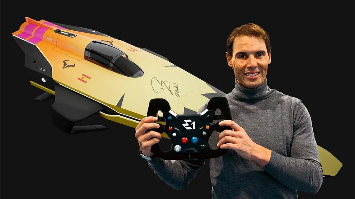 Rafael Nadal en la presentaci&oacute;n de su equipo de barcos el&eacute;ctricos E1