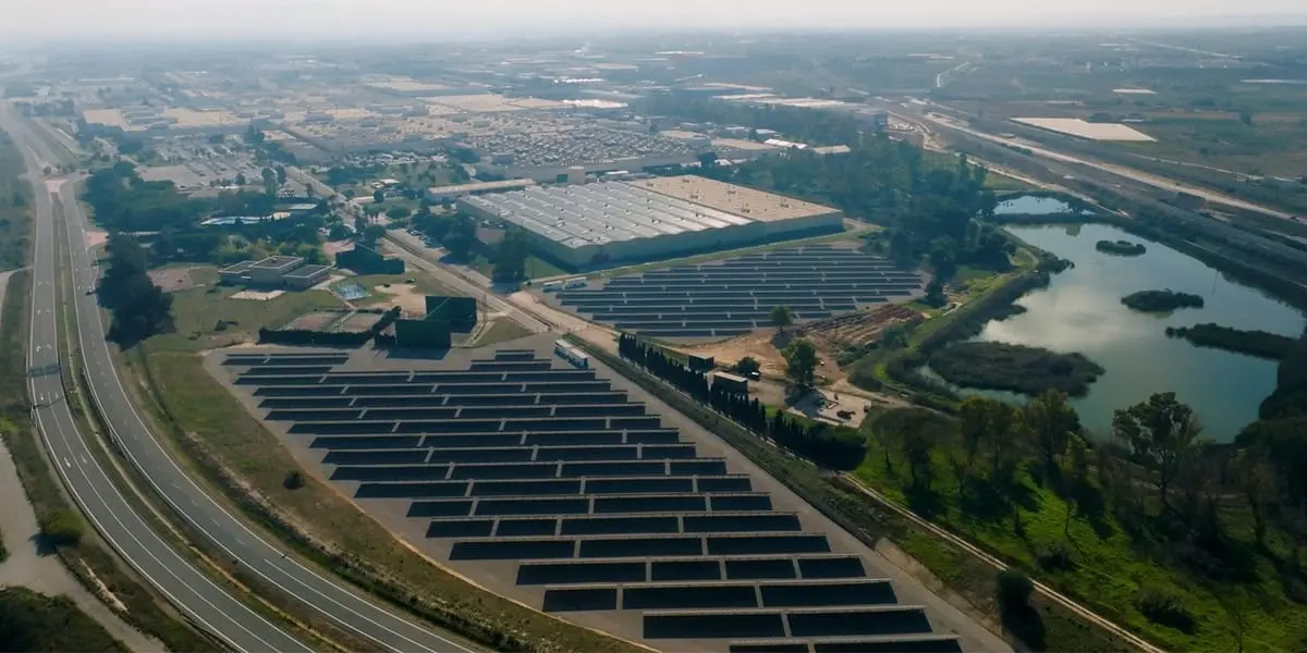 Instalacion-fotovoltaica-planta-Ford-Almussafes_Valencia