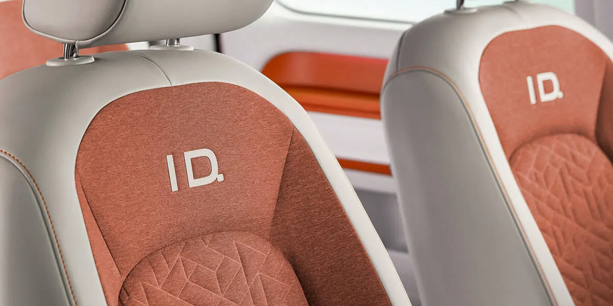 Asientos-materiales-reciclados-familia-ID-Volkswagen_color-naranja