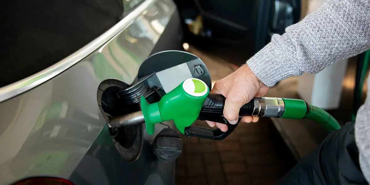 Mangera-gasolina-diesel-coche