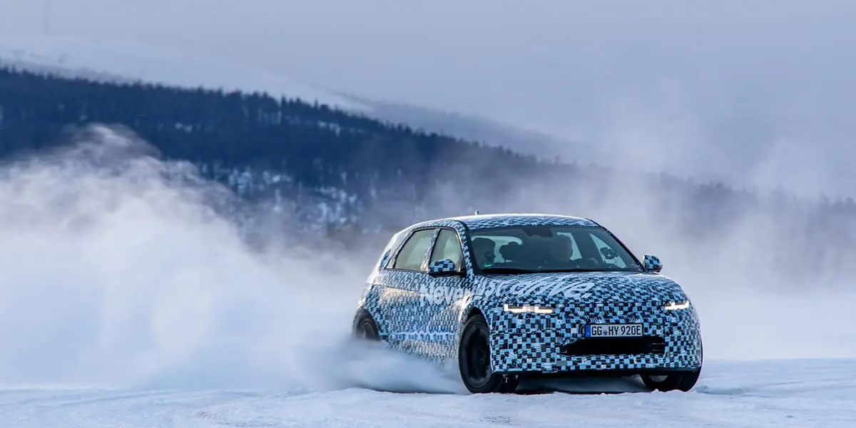Hyundai-IONIQ-5-N-test-nieve