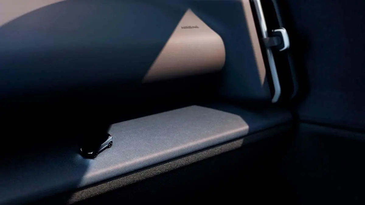 Volvo EX30 interior con materiales reciclados