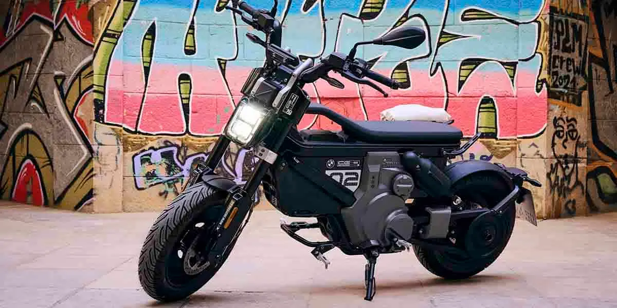 BMW-CE-02