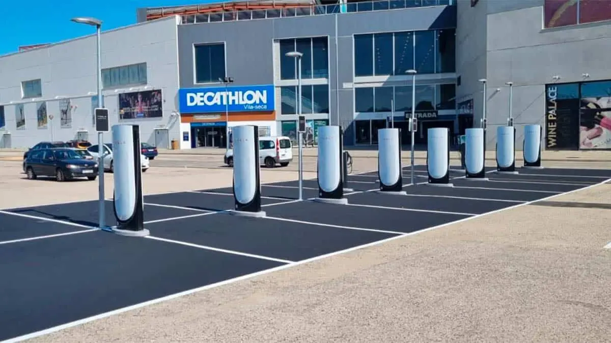 Supercharger V4 de Tesla en Espa&ntilde;a