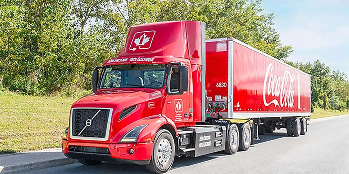 Cami&oacute;n el&eacute;ctrico Volvo de Coca Cola
