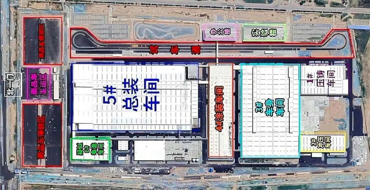 Vista satelital de la f&aacute;brica de coches el&eacute;ctricos de Xiaomi