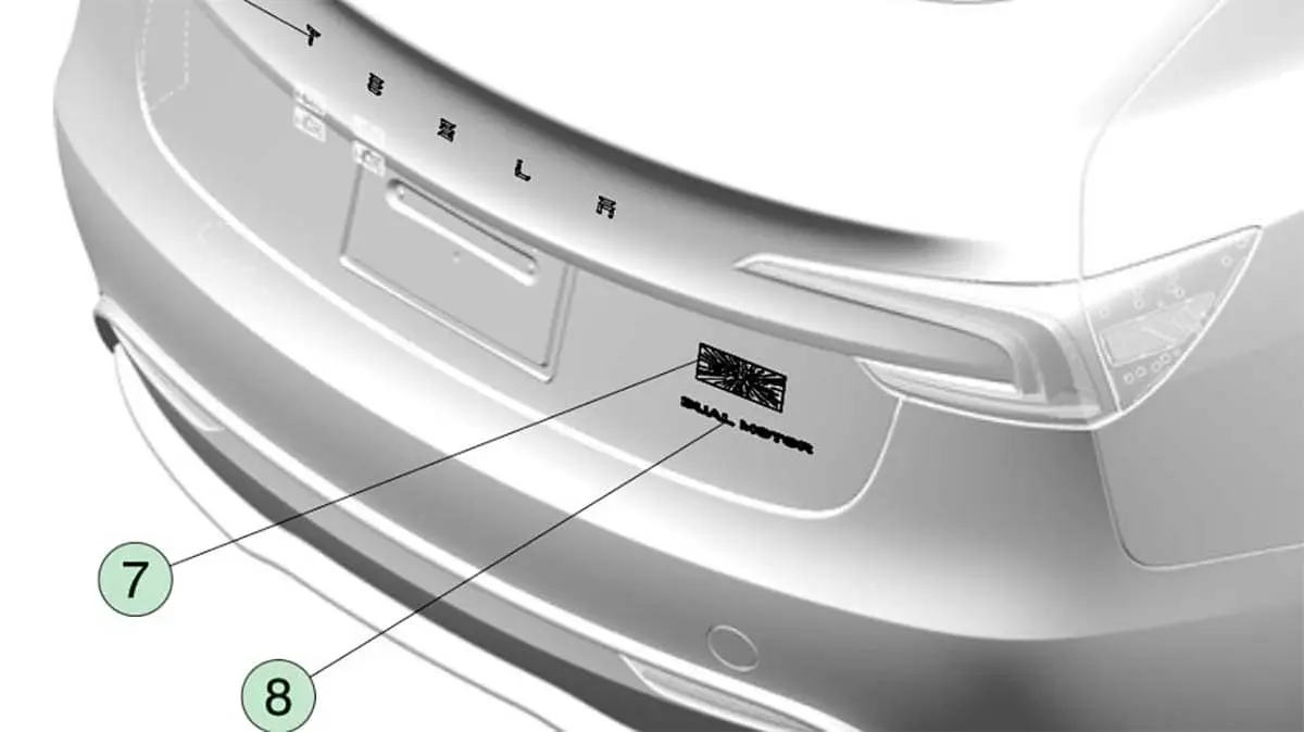 Tesla Model 3 Plaid en el manual
