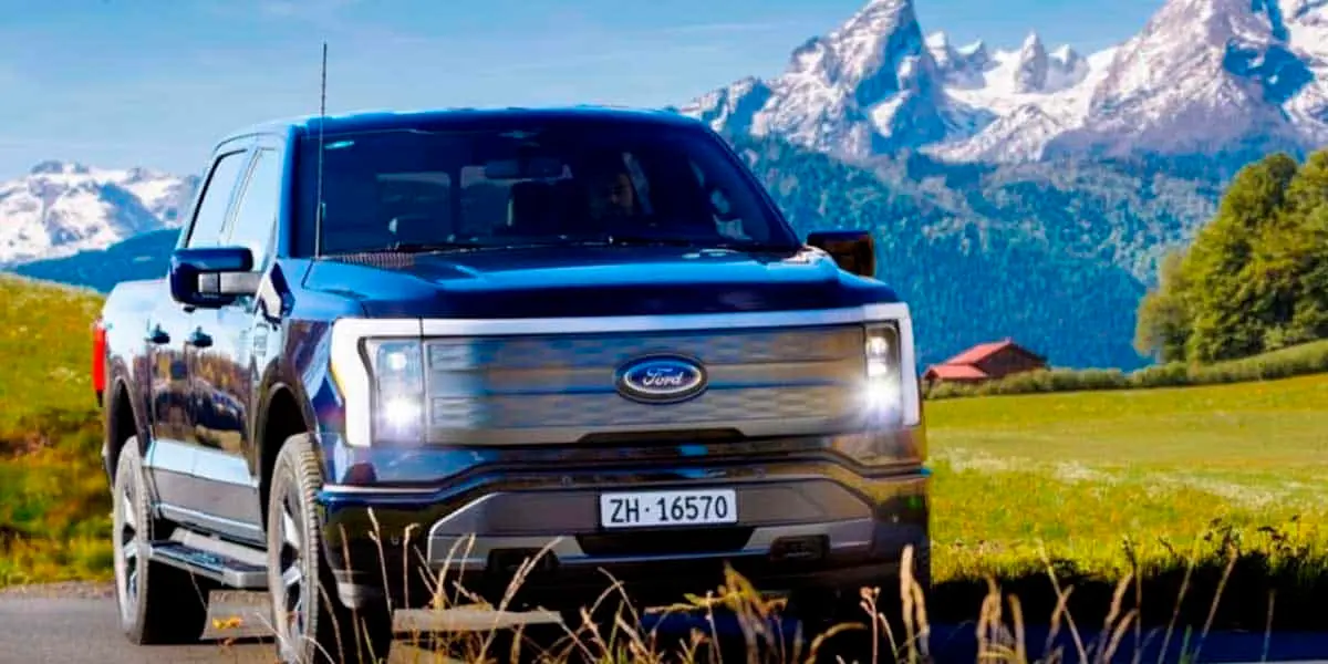 Ford-F-150-Lightning_Suiza