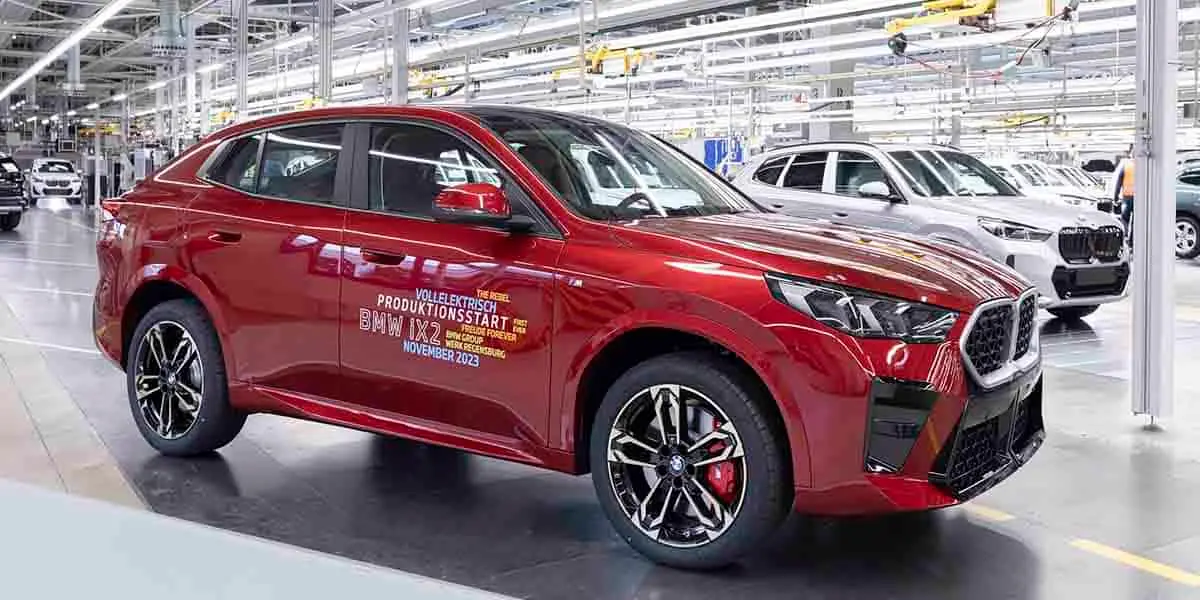 BMW-iX2_inicio-produccion-planta-Ratisbona