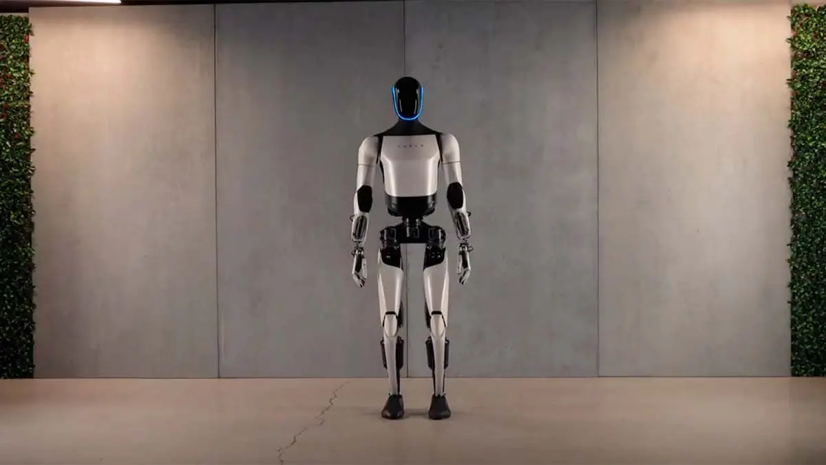 Tesla Optimus gen 2 - nuevo robot humanoide