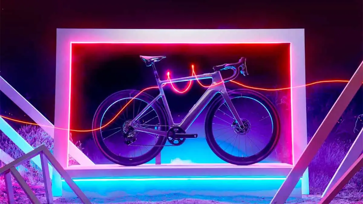 Bicicleta el&eacute;ctrica (eBike) Cerv&eacute;lo Rouvida