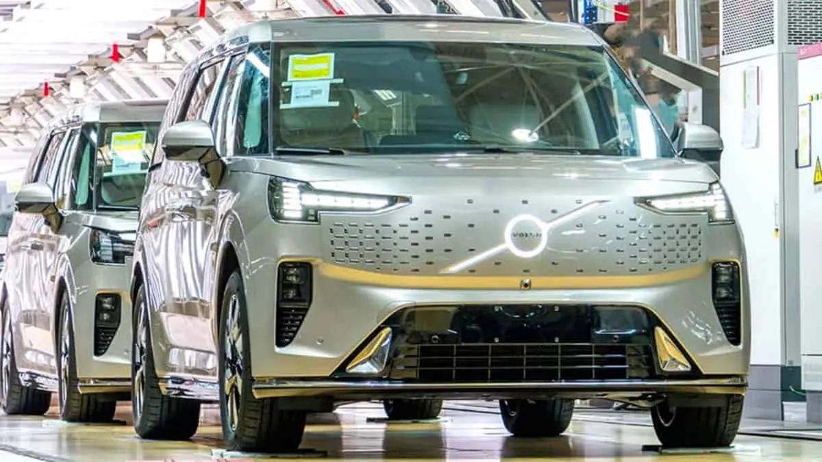 Volvo EM90 - L&iacute;nea montaje